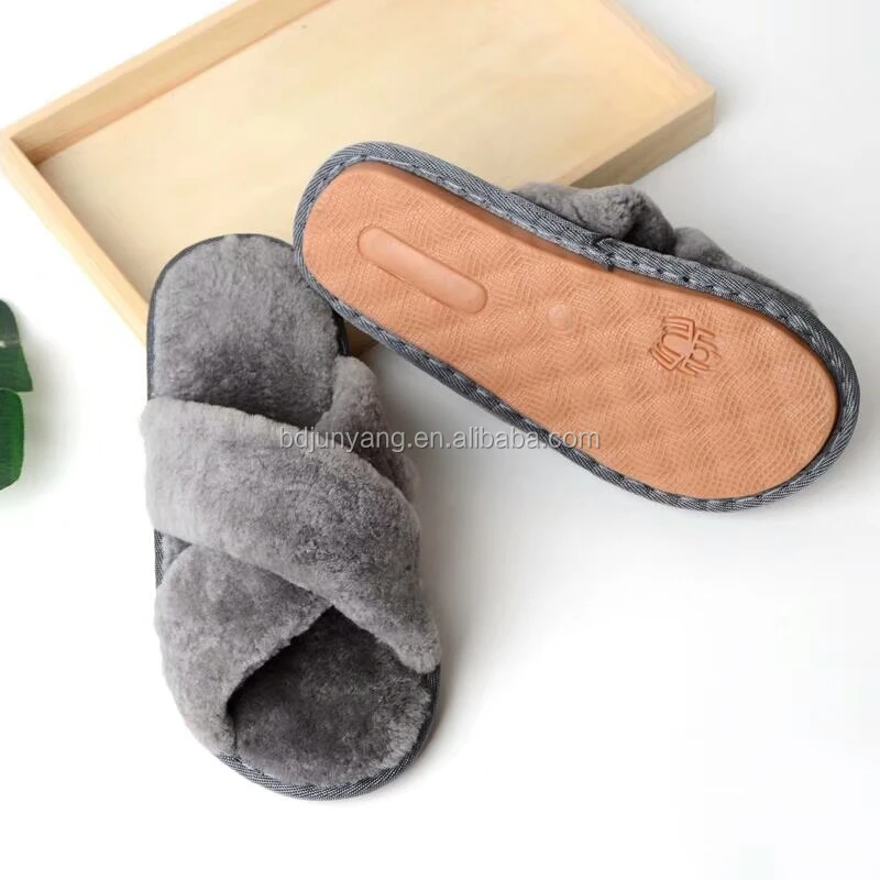 lamb fur slides
