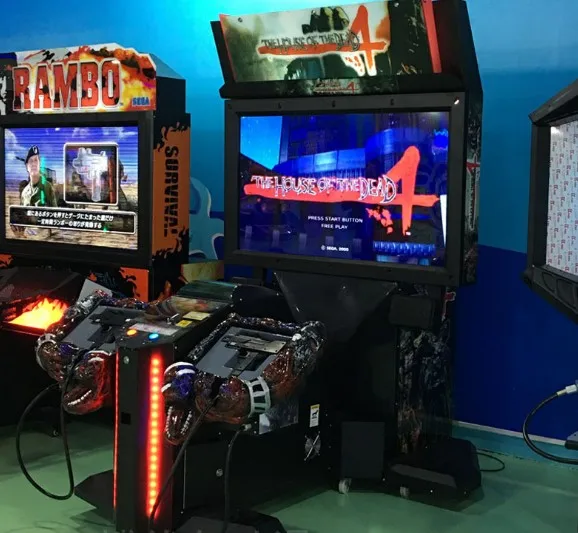 热卖投币式 55lcd 死街机激光射击枪视频模拟器游戏机出售