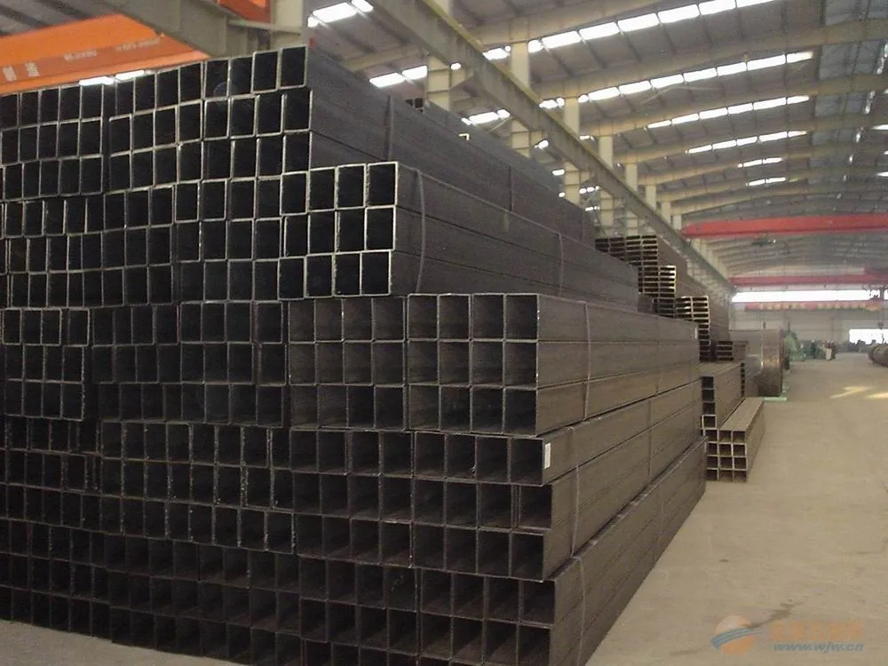 Труба сварная прямоугольная. Black Square Steel Pipe.