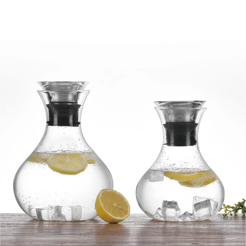 
1500ml Glass Water Carafe Pitcher and Wine Decanter with Stainless Steel Drip Free Pouring Lid 
