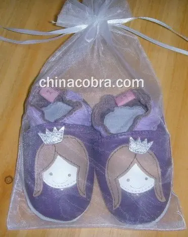 organza bag packing.jpg