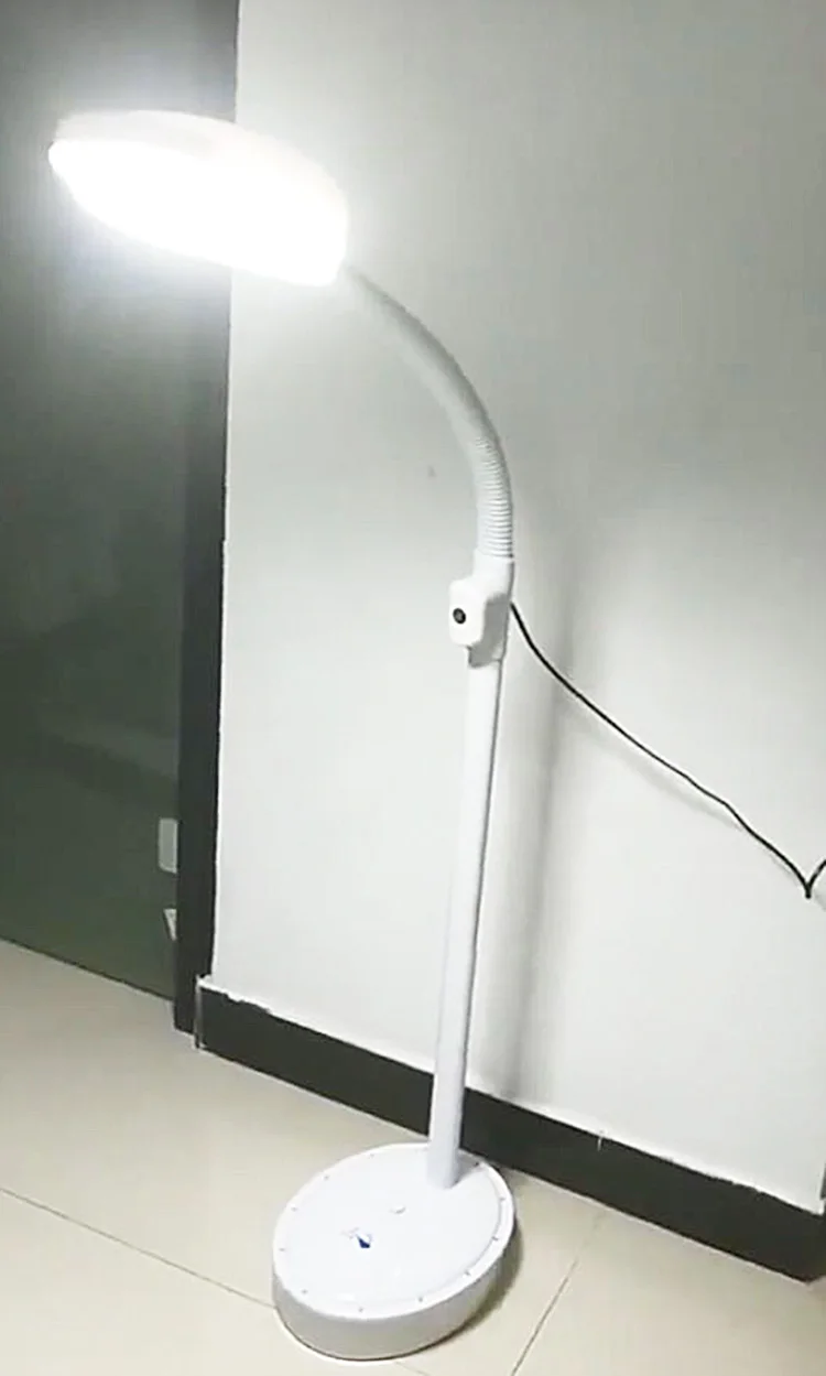 magnifying lamp-16.jpg