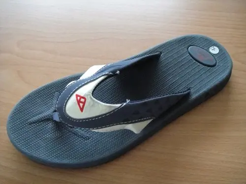 basketball shoe slippers