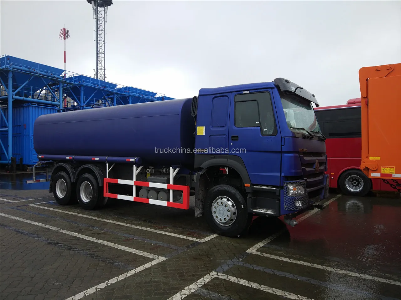 water tank truck