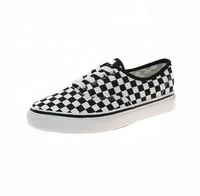 

2019 Spring summer black and white check skateboard canvas shoes lovers flat shoes womens sneakers