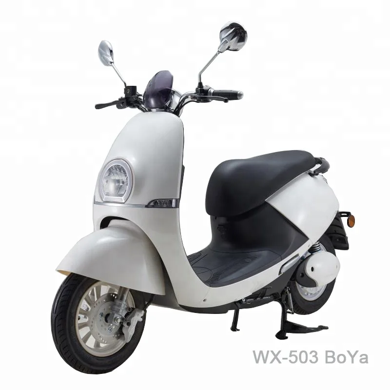 

2017 electric vespa, White