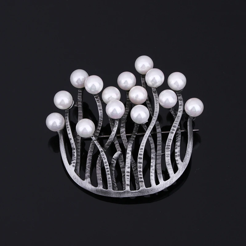 

Vintage U-shaped Brooch Pins For Women 2019 Unique Design Beads Coral Brooches Jewelry (KBL064), Same as the picture