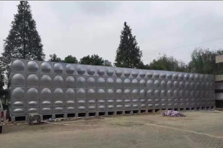 stainless steel water storage tank.jpg