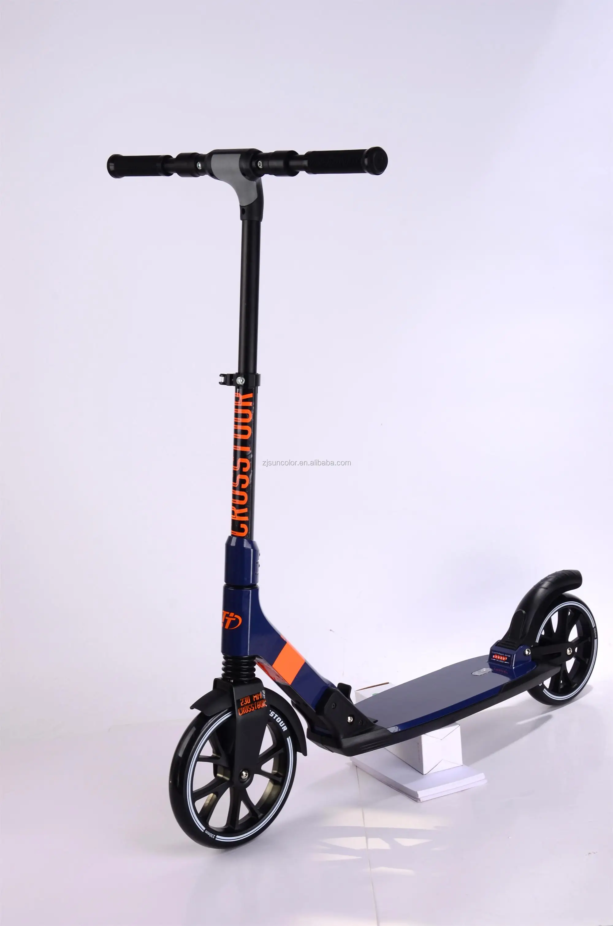 Hot Sale Adult Kick Scooters Manual Push Scooters Big Wheel Scooter