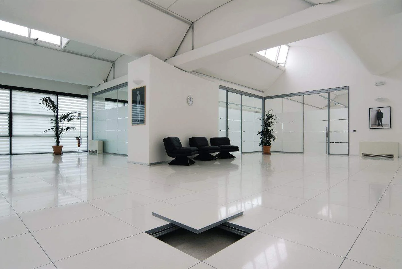 Factory Supplier Anti-static Steel Raised Floor For Outdoor