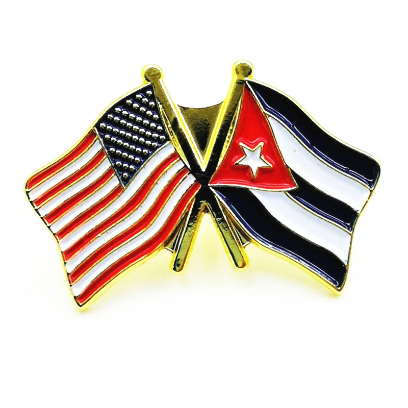 

2016 free friendship gift custom design soft enamel USA and Cuba Flag Pin, According to pantone chart