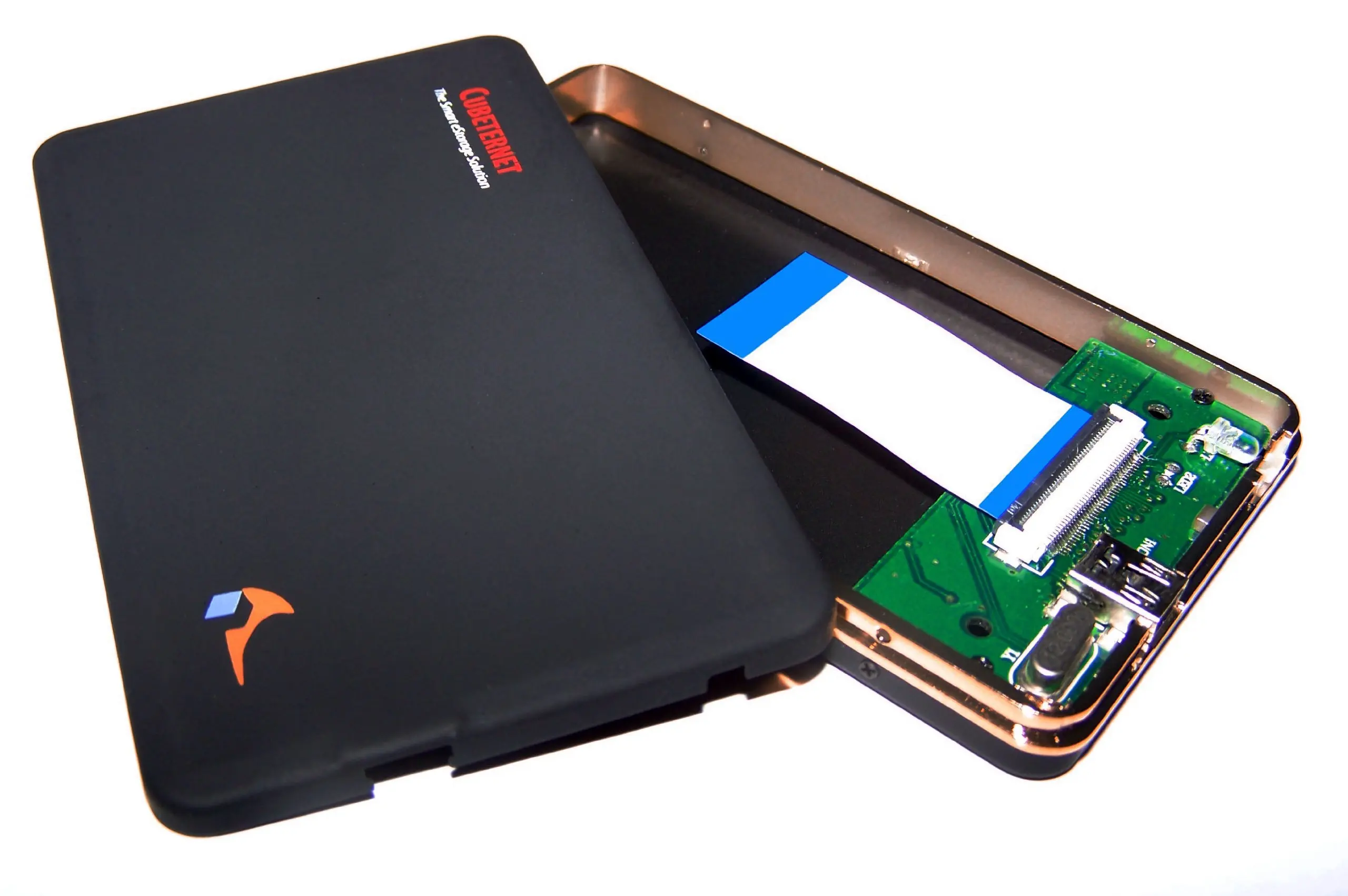 Ssd 8 sata. HDD 1 8 дюйма Pata. Toshiba HDD 1.8” ZIF to USB. SATA SSD 1.8. SSD 1 8 дюйма SATA.