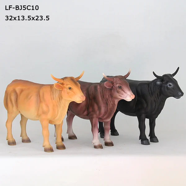 resin cow ornaments 3.jpg