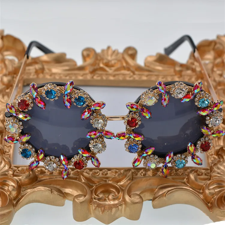 

2019 Qmoon Women Sun Glasses Crystal Bling Sunglasses For Women
