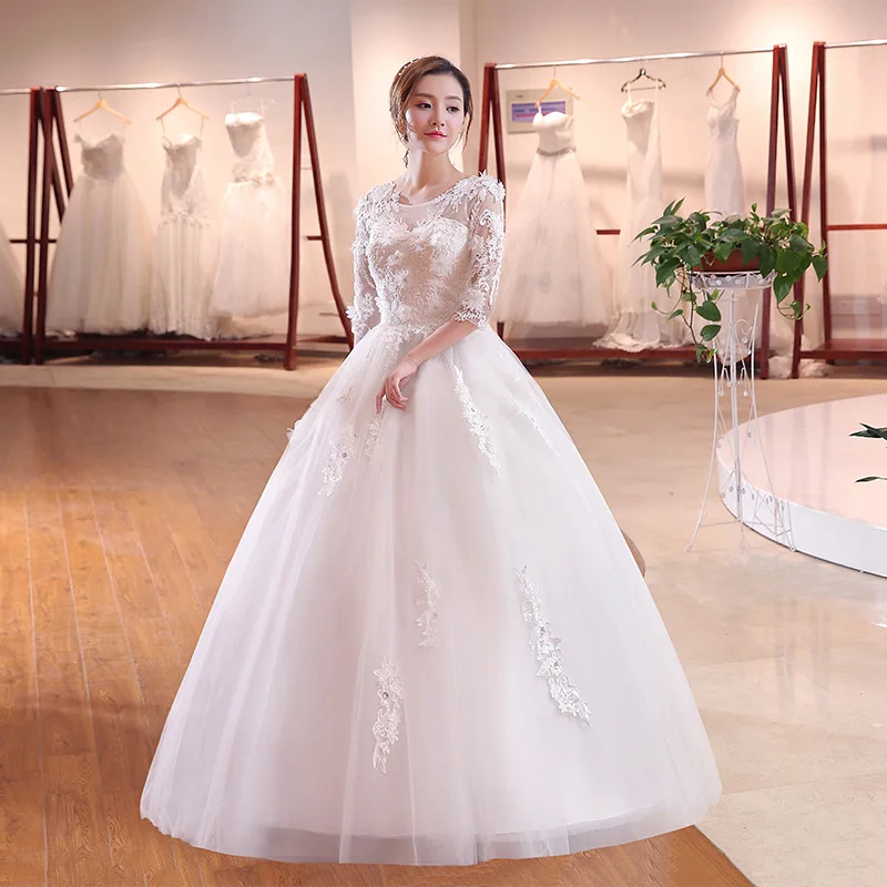 

2018 Korean Lace Flower Half Sleeve Round Neck Ball Gown Wedding Dresses, White wedding gown