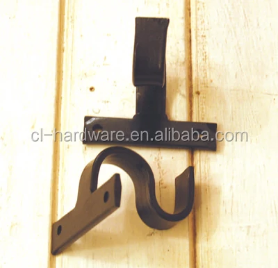 Wrought Iron Centre Bracket for Curtain Pole.jpg