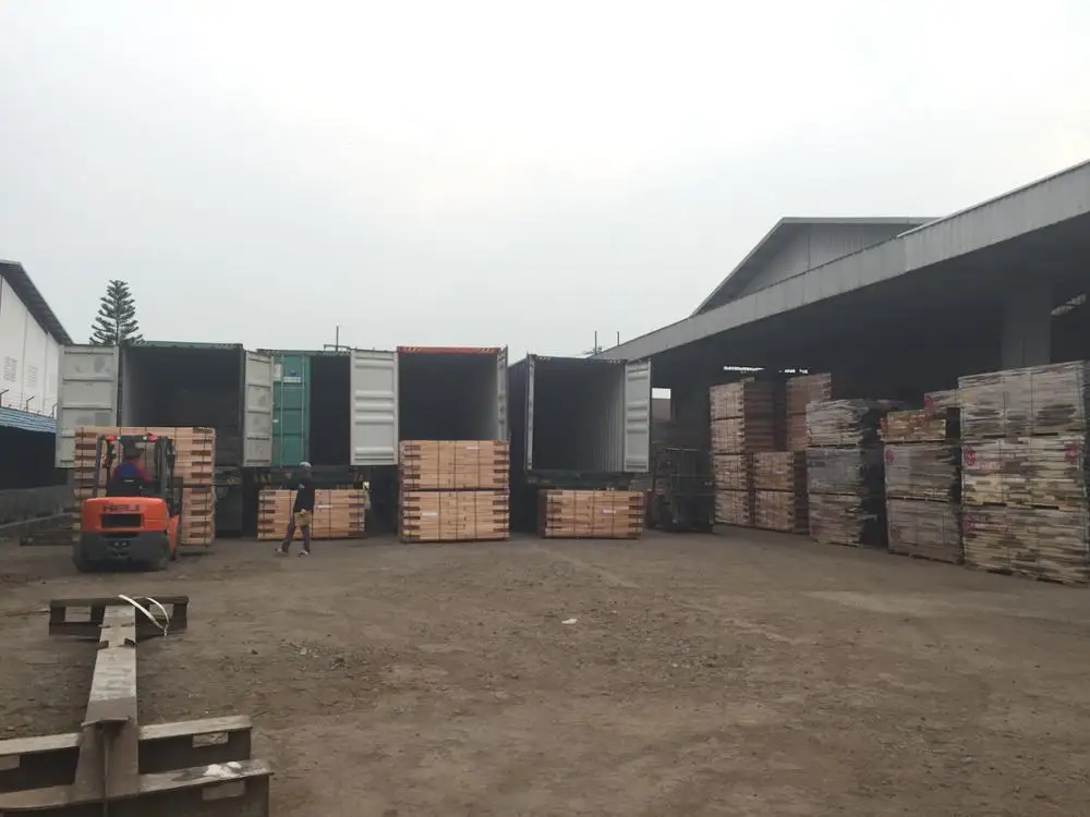 Loading to Cantainer (6)