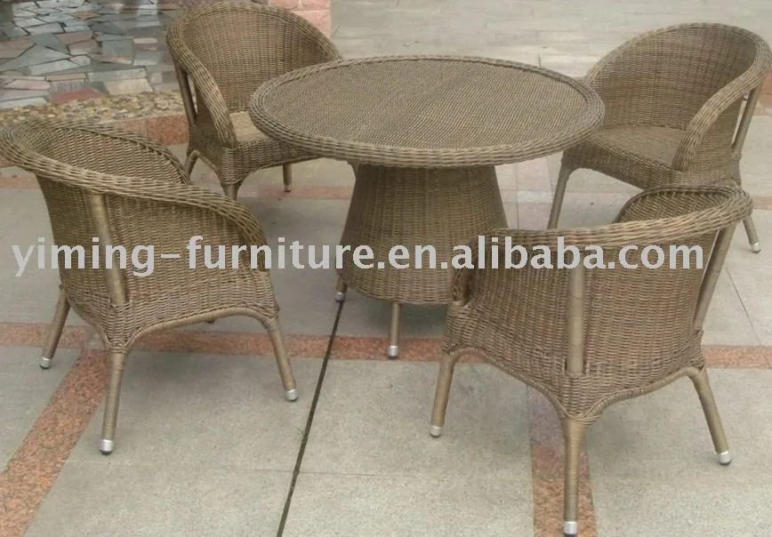 Geraldine-Garden-All-weather-Rattan-wicker-round