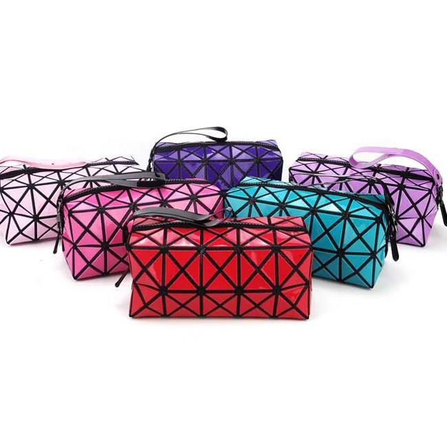 

JUNYUAN 2019 Geometric Women's Small Makeup Bag For Cosmetics