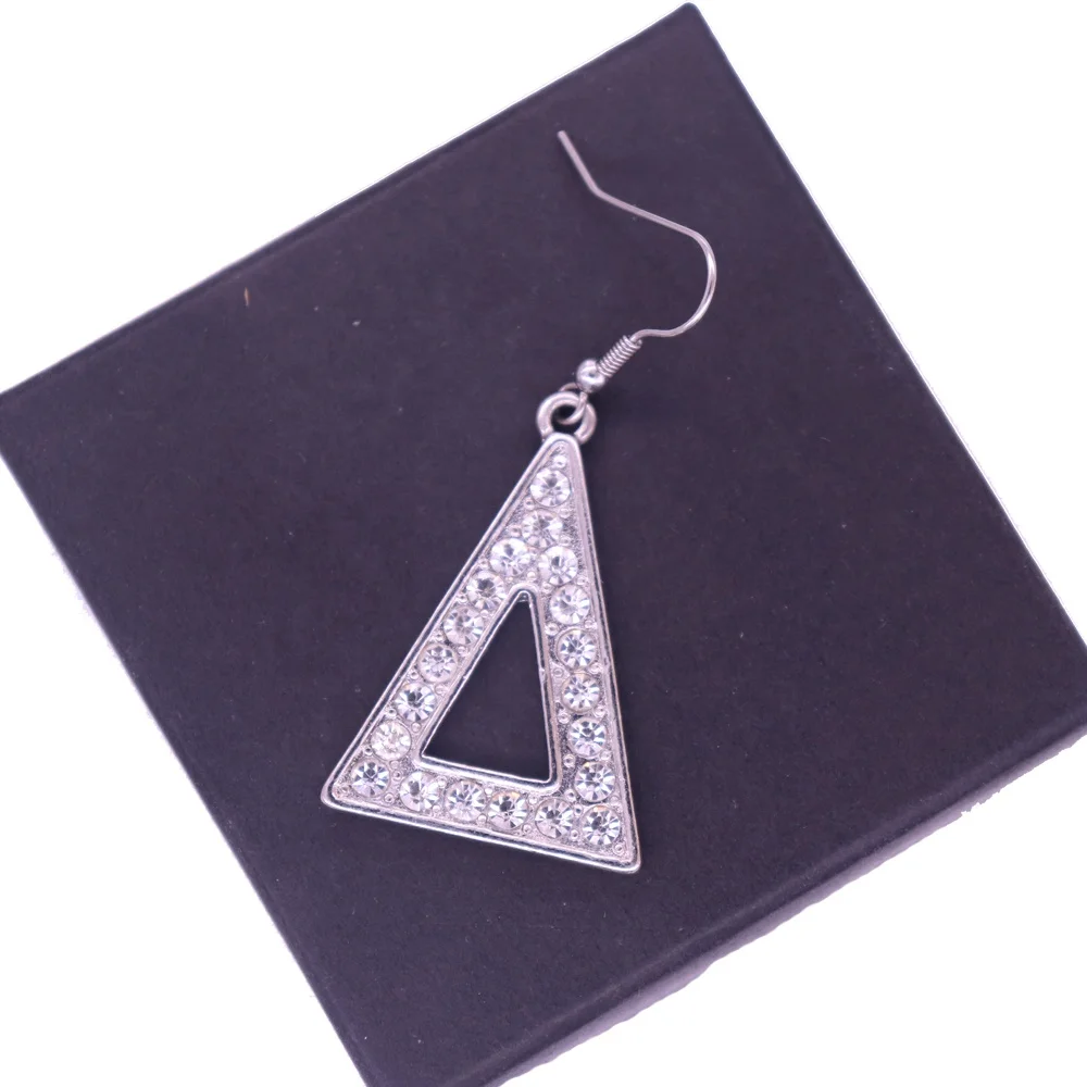 

New Fashion Metal Rhinestone Triangles Shape Greek Letters Sorority DST Label Delta Theta Charm Earrings Society Jewelry