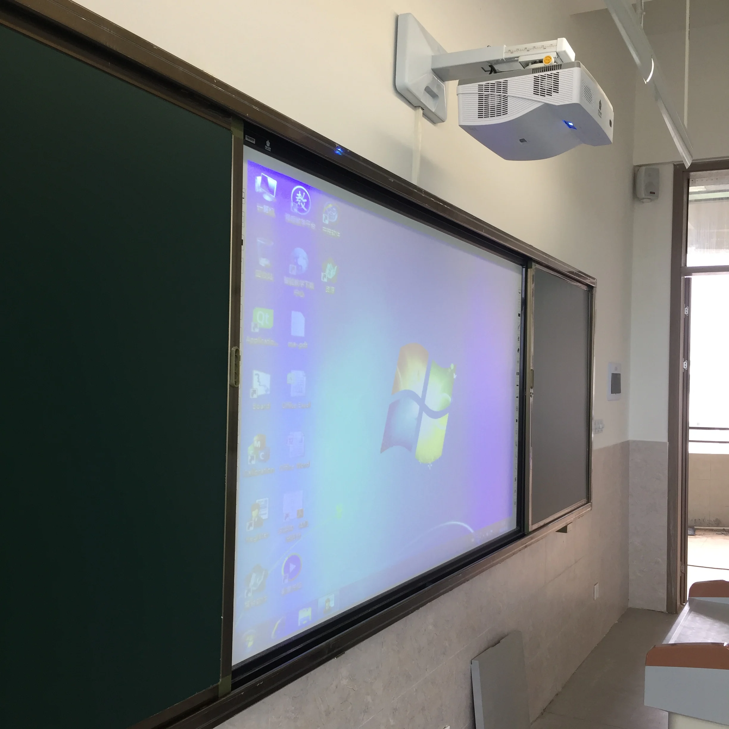 Interactive Whiteboard Mimio With Whiteboard Software And Touch Pen