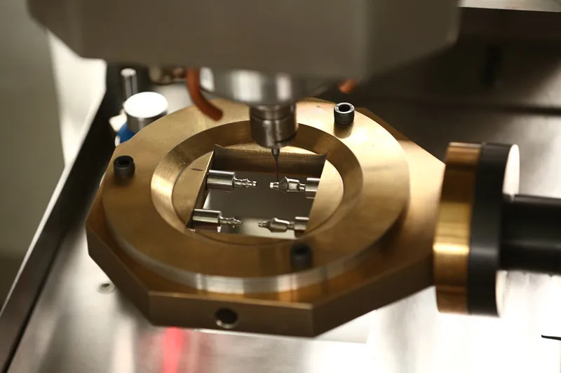 German Hyperdent Software 5 Axis Dental Cad Cam Milling Machine Made In