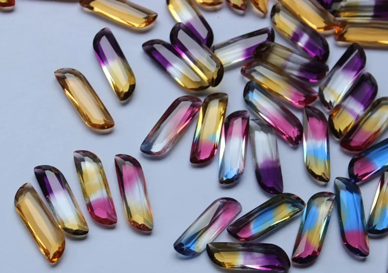 颜色变化合成彩色玻璃梨切双色合成西瓜电气石