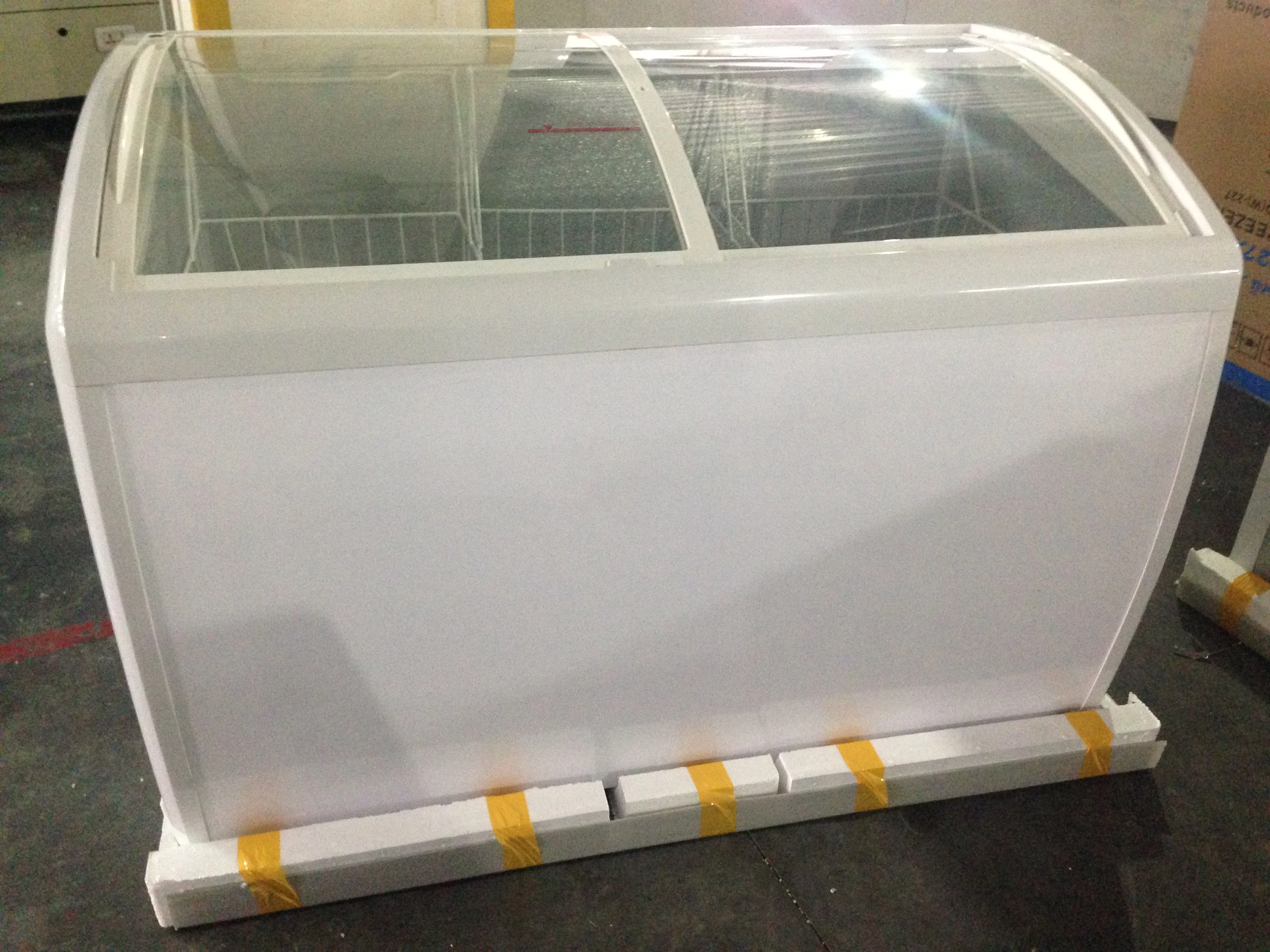 Big Capacity 1.6m Length Sliding Top Glass Door Chest Ice Cream Display Deep Freezer For Supermarket