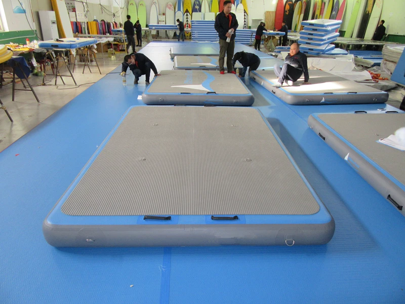 inflatable pool mats