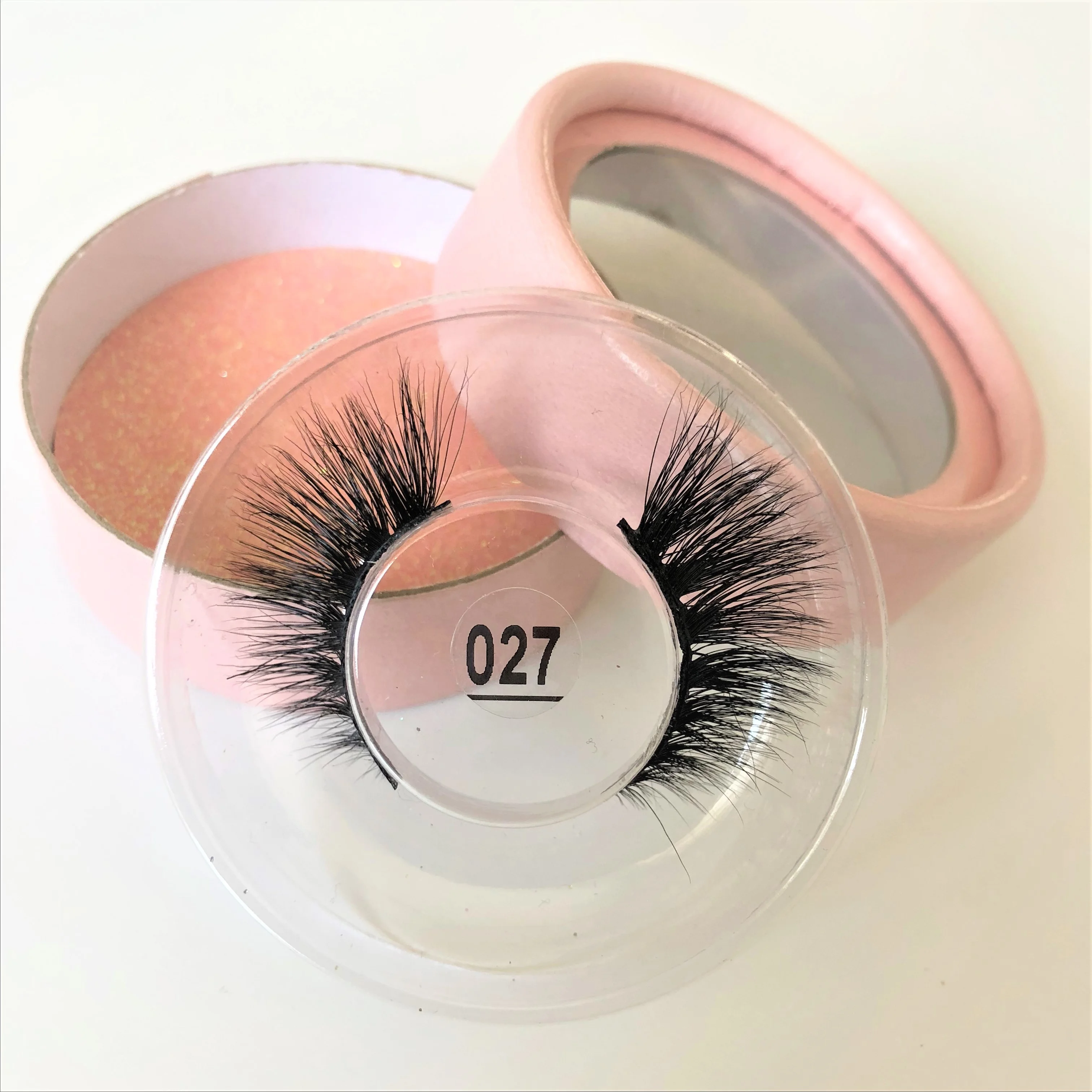 

Thick mink eyelash fur material lash with packaging with Logo label, Black