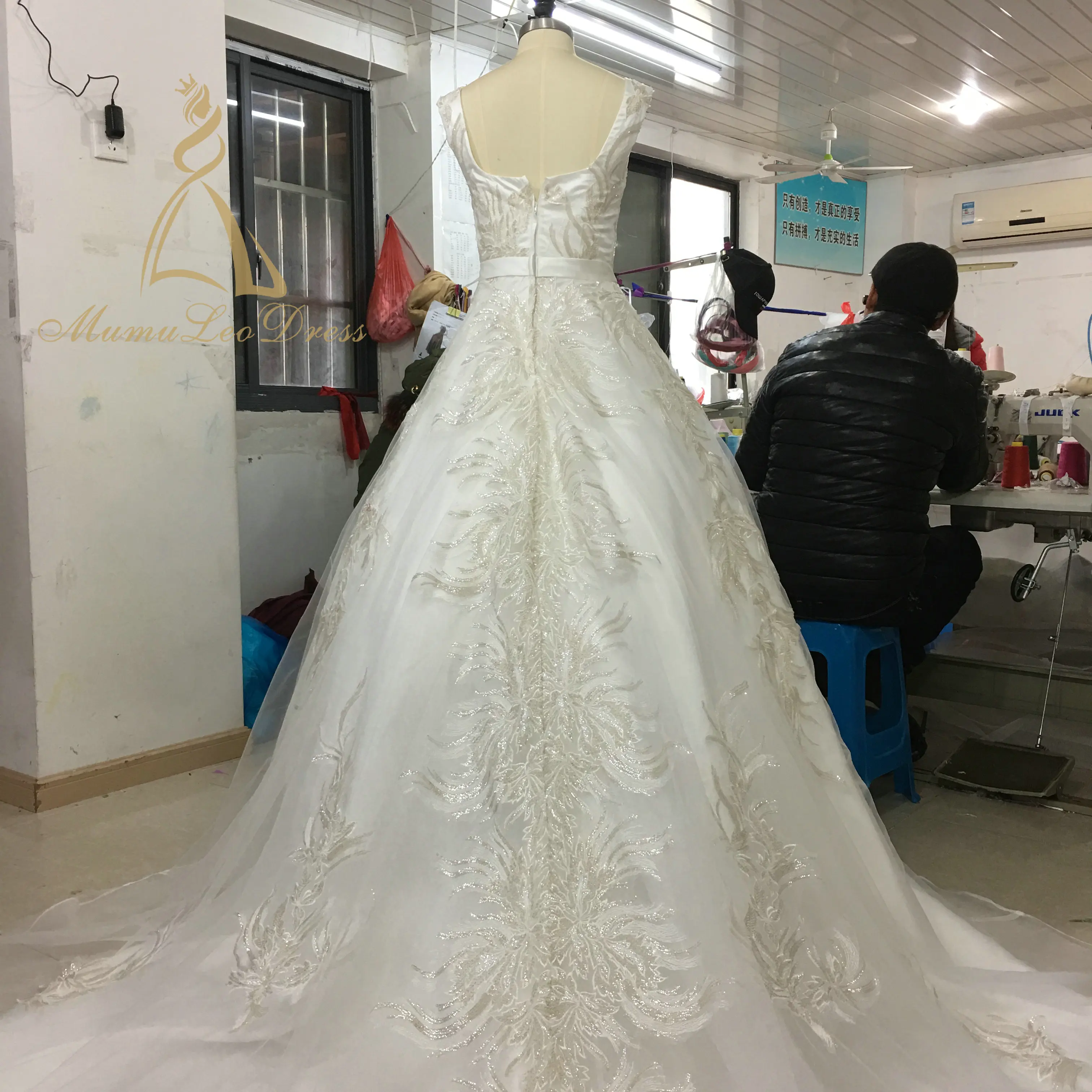 China Quick Delivery Wedding Dresses China Quick Delivery Wedding