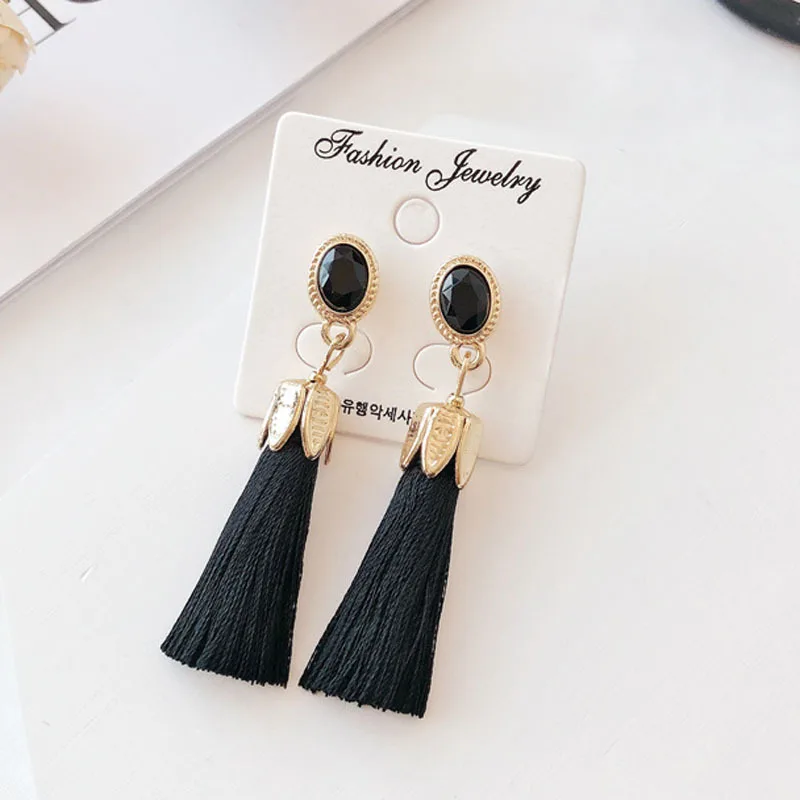 

Made In Chain Korea Style Rhinestone Earrings for Lady Stocks Selling Fashion Cheap Jewelry Handmade Long Yarn Tassel Earrings