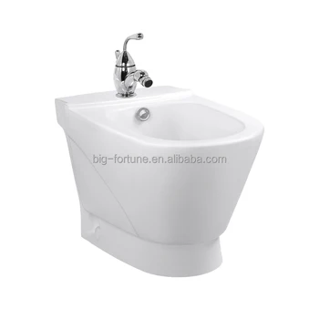 السيراميك دورة المياه شطاف بيديه للحمام Buy بيديت كرسي الحمام المتصل بيديت المرحاض المدمج في بيديت اليد السيراميك Product On Alibaba Com