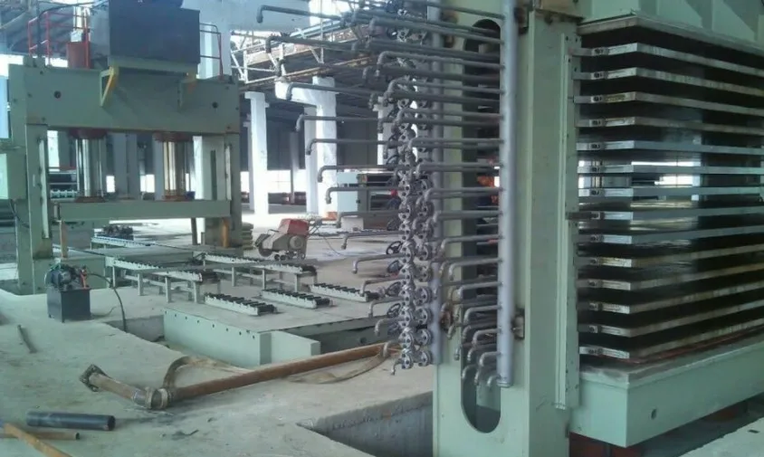 Plywood-hot-press-