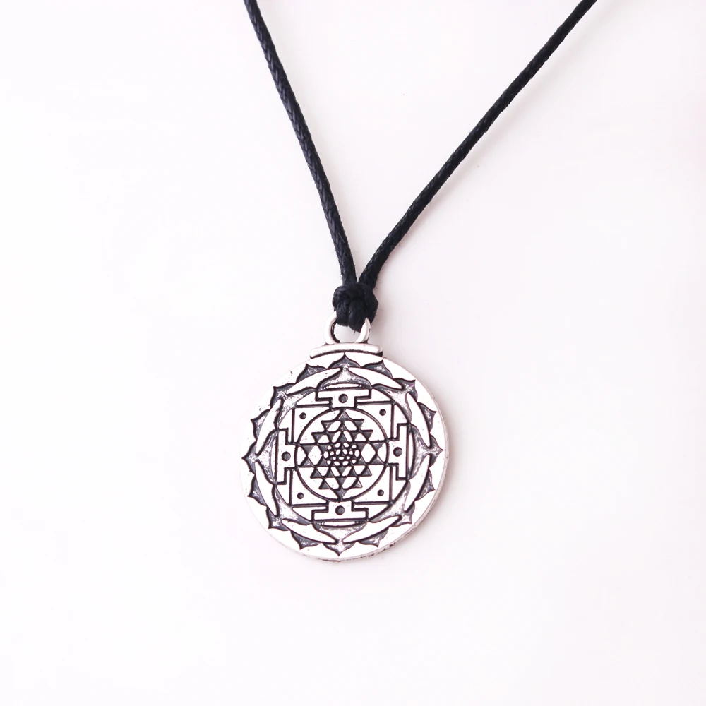 

N0550 Yrade assurance Chakra 3rd Eye Hindu Goddess Yoga Sri Yantra Wicca Wealth Pendant clip on charm wholesale