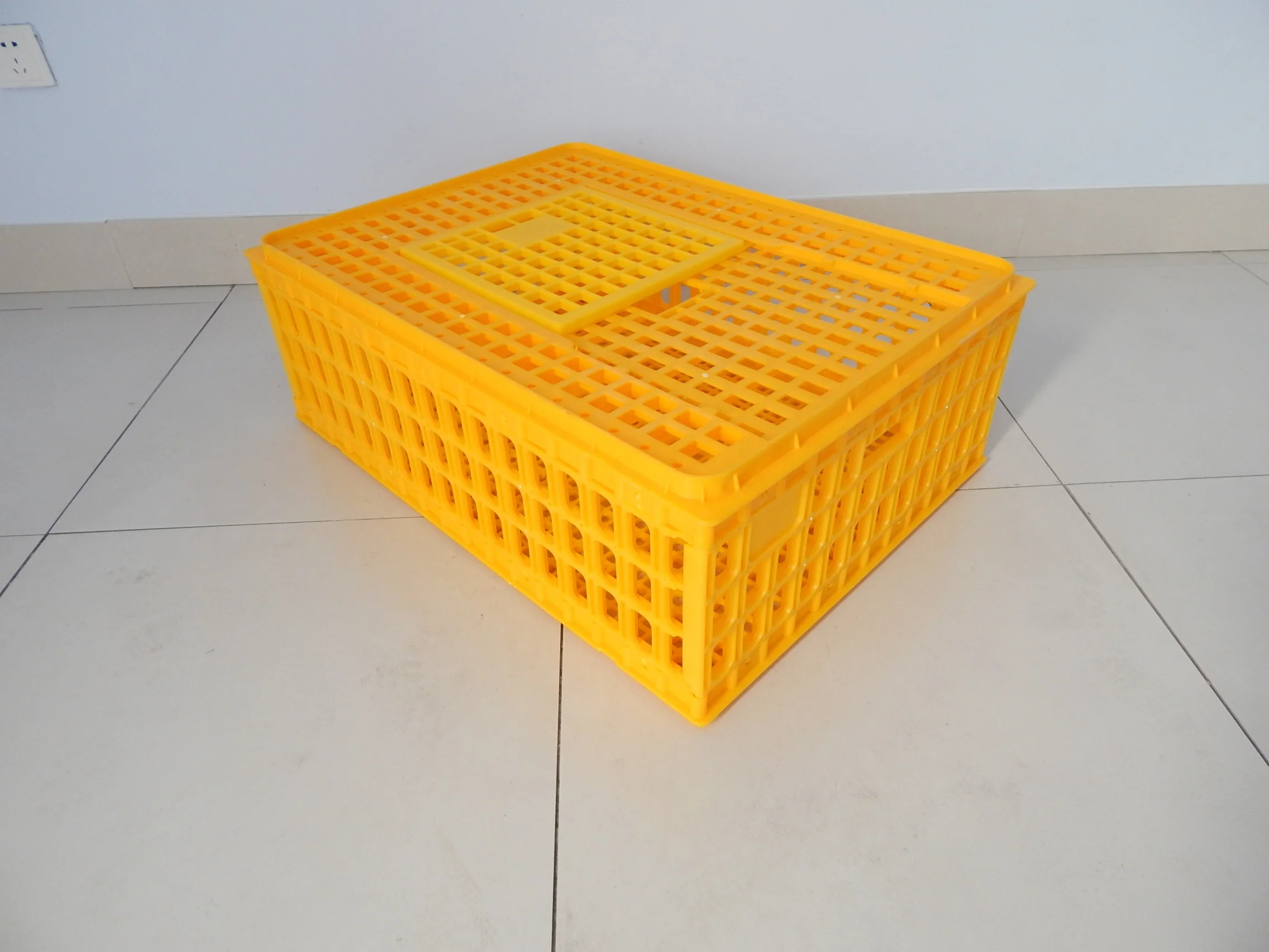 
high quality large size poultry transport crate 