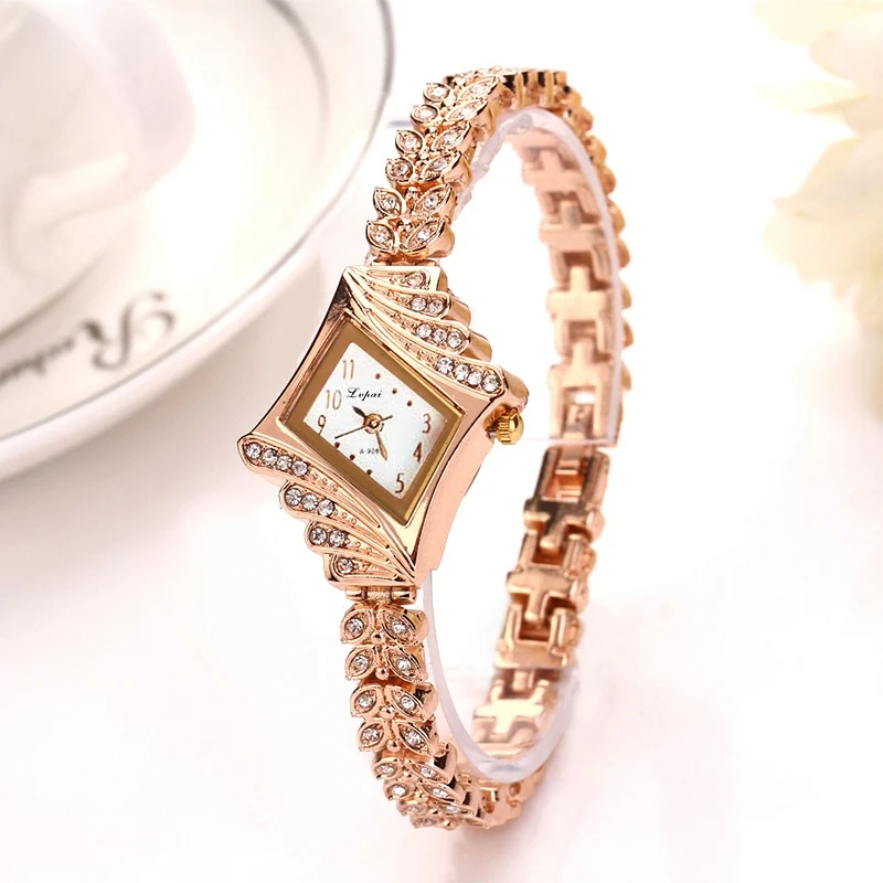 

Lvpai Brand Women Luxury Crystal Bracelet Gemstone Wristwatch Dress Watches Women Ladies Gold Fashion Female Quartz Watch, Gold white