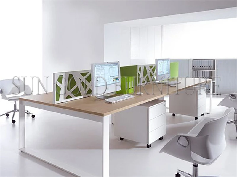 office workstation 525.jpg