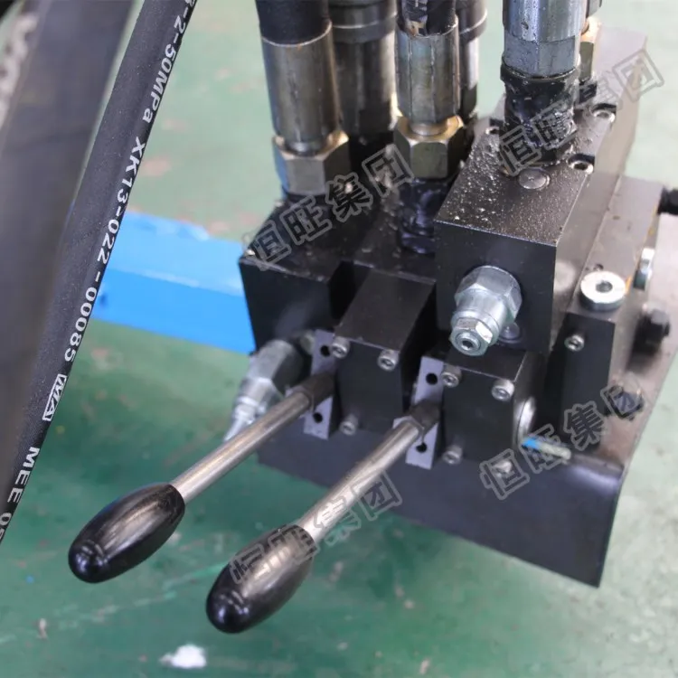 Pneumatic oil exploration drilling rig