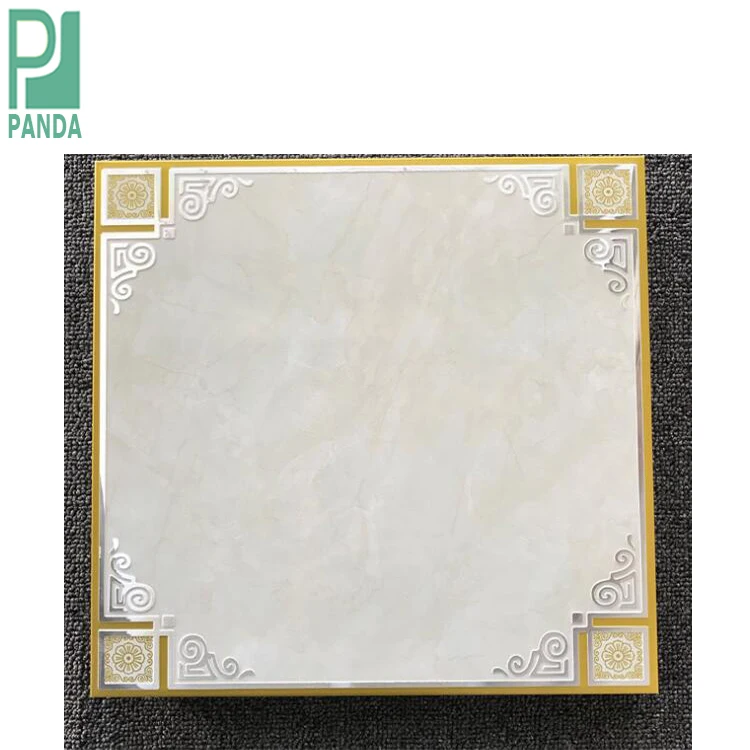 Precio bajo decoración Interior de azulejos de techo de aluminio Clip