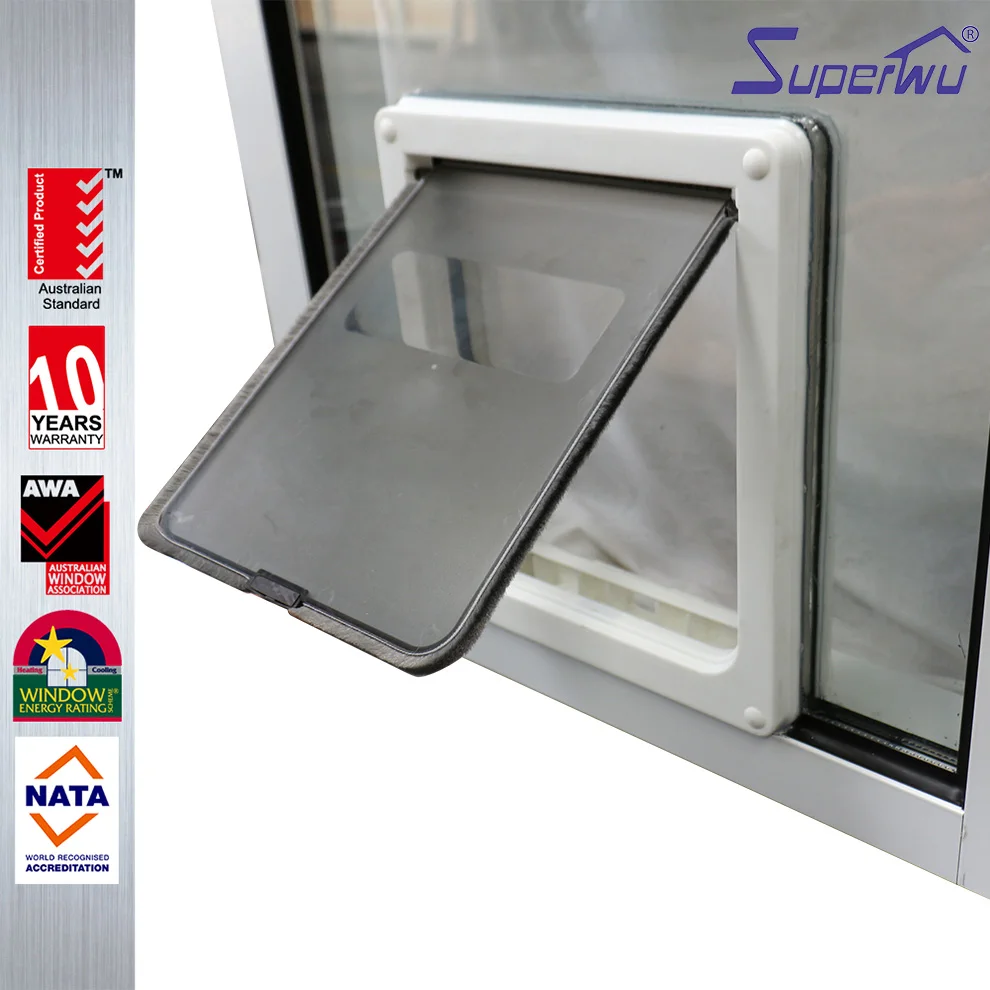 High quality Australia standard aluminum glass louver window white color profile with pet door