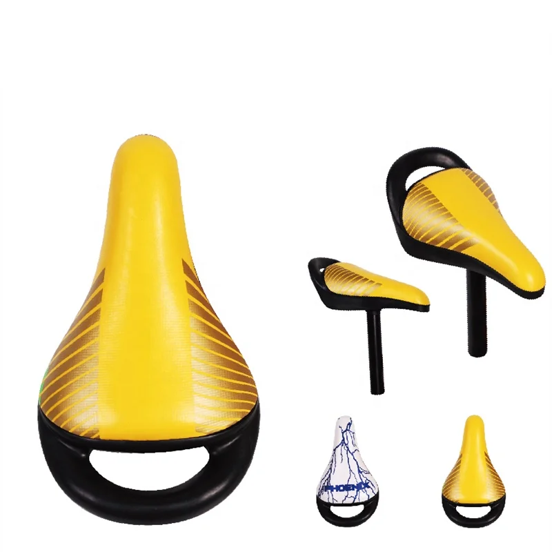 

Golden yellow children bike seat with lifting handle