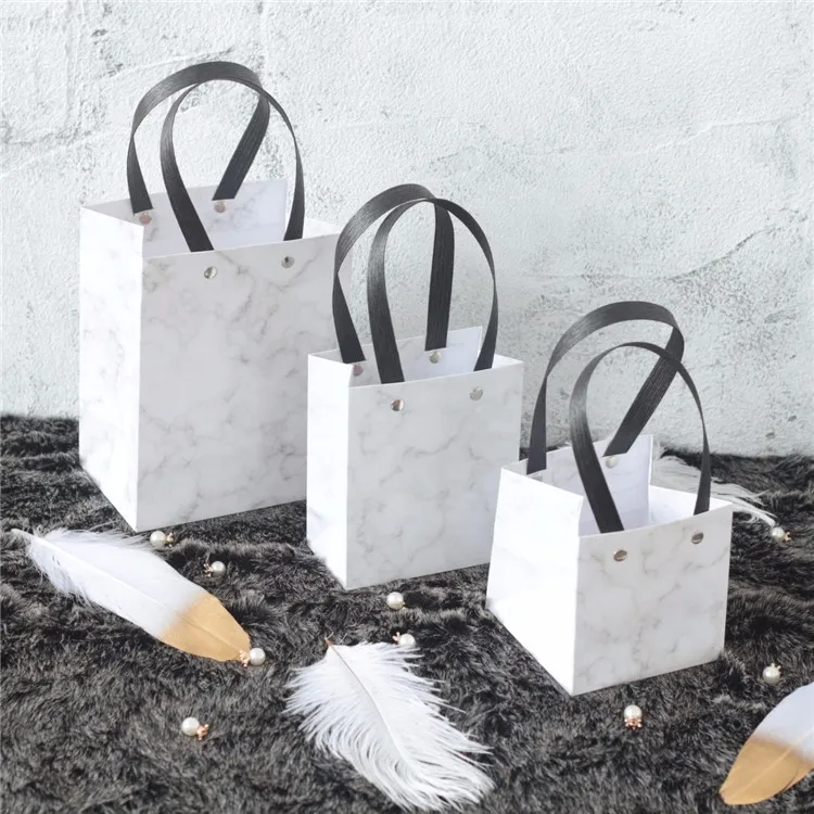 paper gift bags white