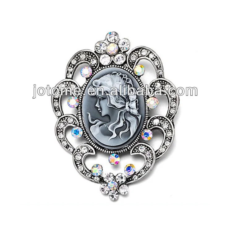 

Bridal Carved Crystal Rhinestones Queen Brooch, As the picture