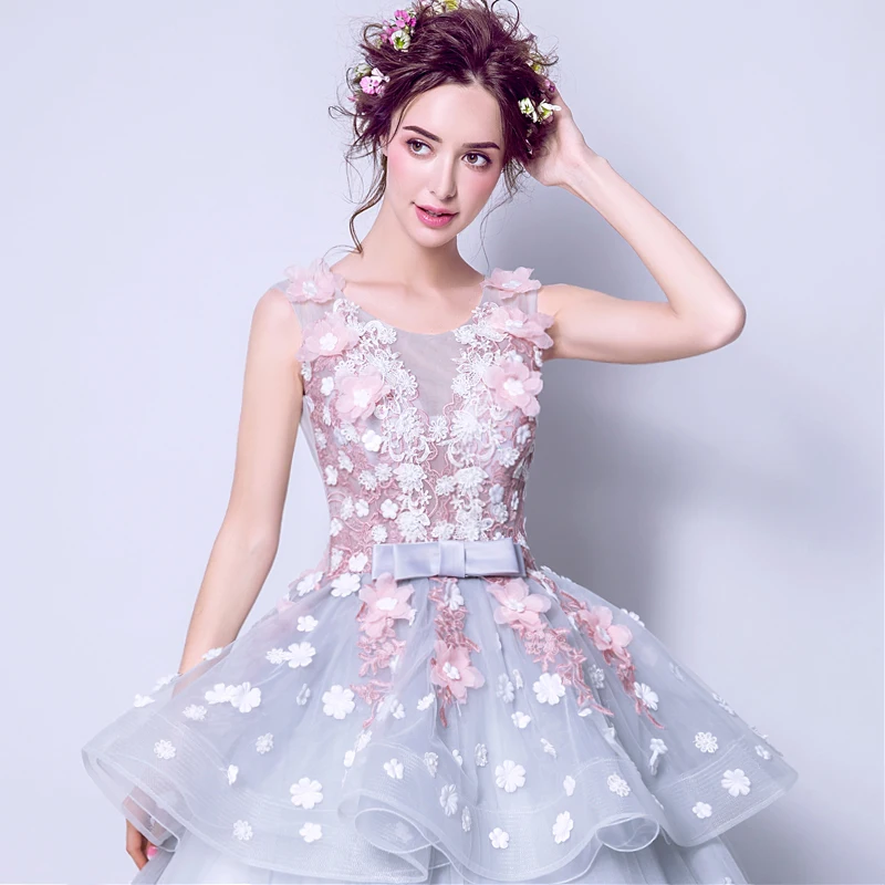 2352 Lace Wedding Dress Bowknot Design Tank Style Colored Flowers Appliqued Beautiful Wedding Dress Bridal Gown