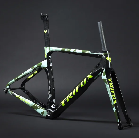 

2021OEM ODM carbon bike frame BB68 700C road bicycle with high quality
