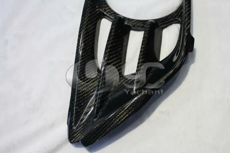 Nissan R35 GTR Carbon AS Exhaust Surround PAIR (3)_.JPG