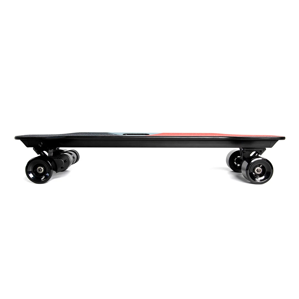 

4 wheel 2000w Dual Drive Motor Control Electric Skateboard