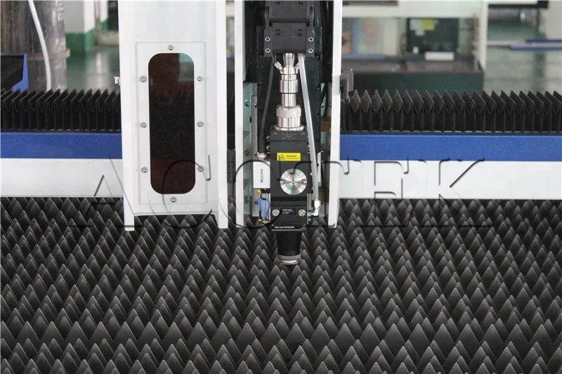 JINAN 300/500W METAL FIBER LASER CUTTING MACHINE AKJ1325F