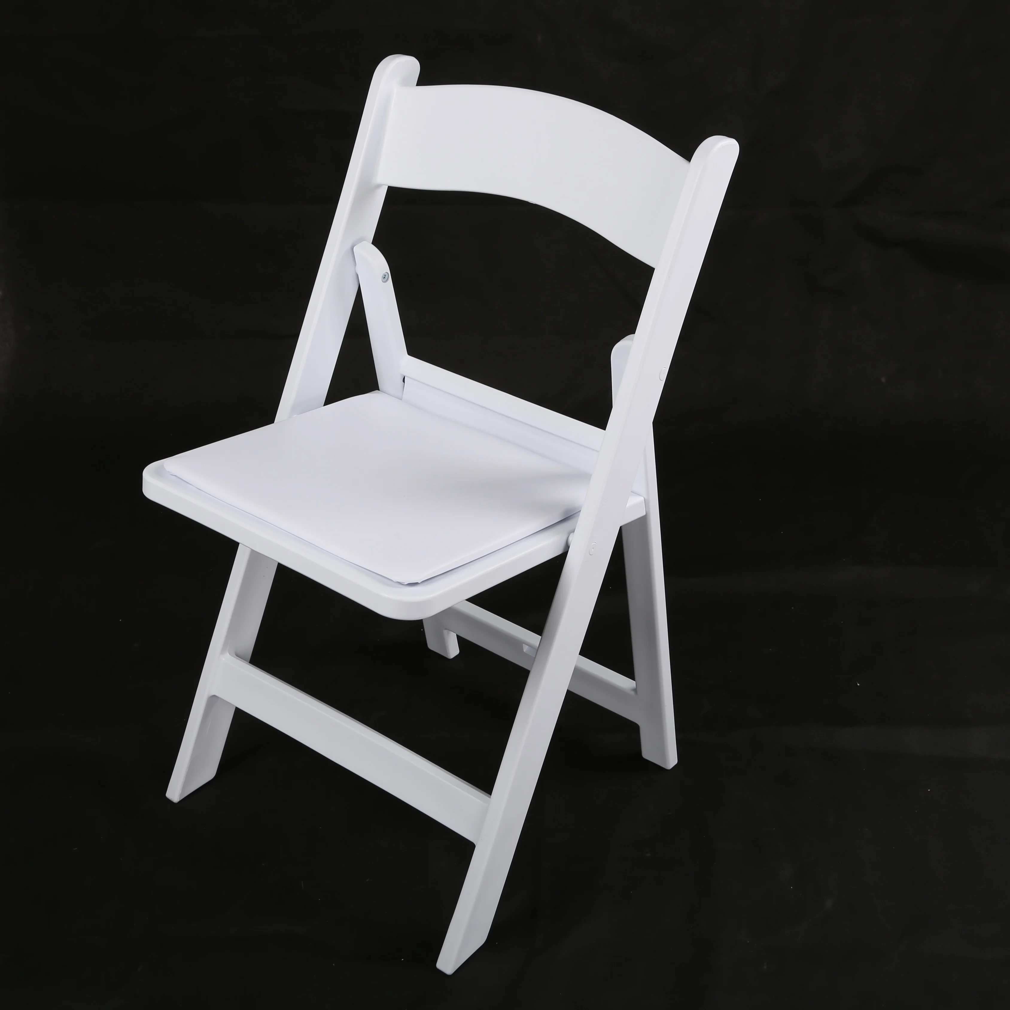 中国工厂户外家具缓冲折叠塑料椅